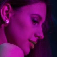 Ari Bums Nude