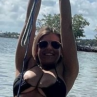 avery.leigh Nude