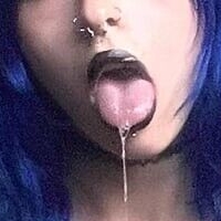 bluehairgothgrl Nude