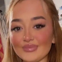 BustyMia E Nude