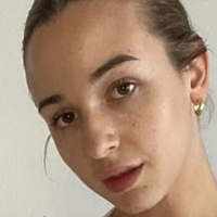 Carolyn Nude