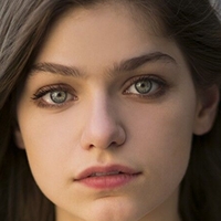 Catharine Daddario Nude
