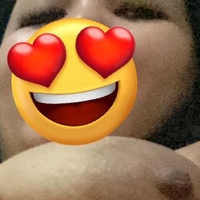 CurvyPinayMILF Nude
