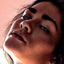 Elizabeth Zayas Nude