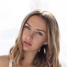 Evie Jones Nude