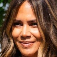 Halle Berry Nude