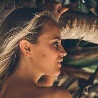 Janni Olson Deler Nude