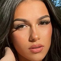 Julia Merekoulias Nude