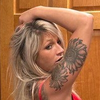 Katpesch Nude