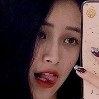 Kieu Oanh Nude
