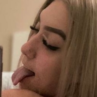 _.laramariee Nude