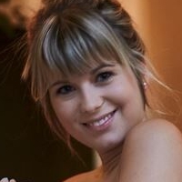 Laura Stickel Nude