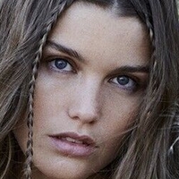 Luna Bijl Nude