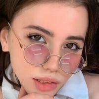 minilily Nude