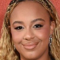 Nia Sioux Nude