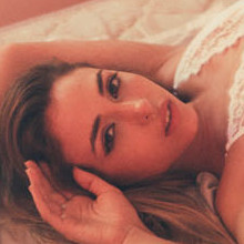 Nicole Marcheggiano Nude