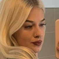 Roseisabellax Nude