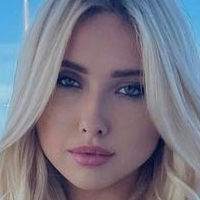Shania Geiss Nude