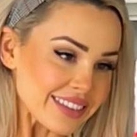 Stephanie Sanzo Nude