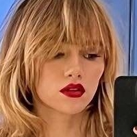 Suki Waterhouse Nude
