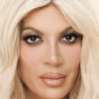 Tori Spelling Nude