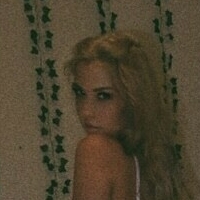 vielzuklein Nude
