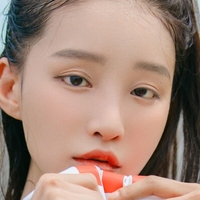 WomenK-pop Nude