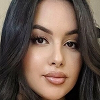 zinahadid Nude
